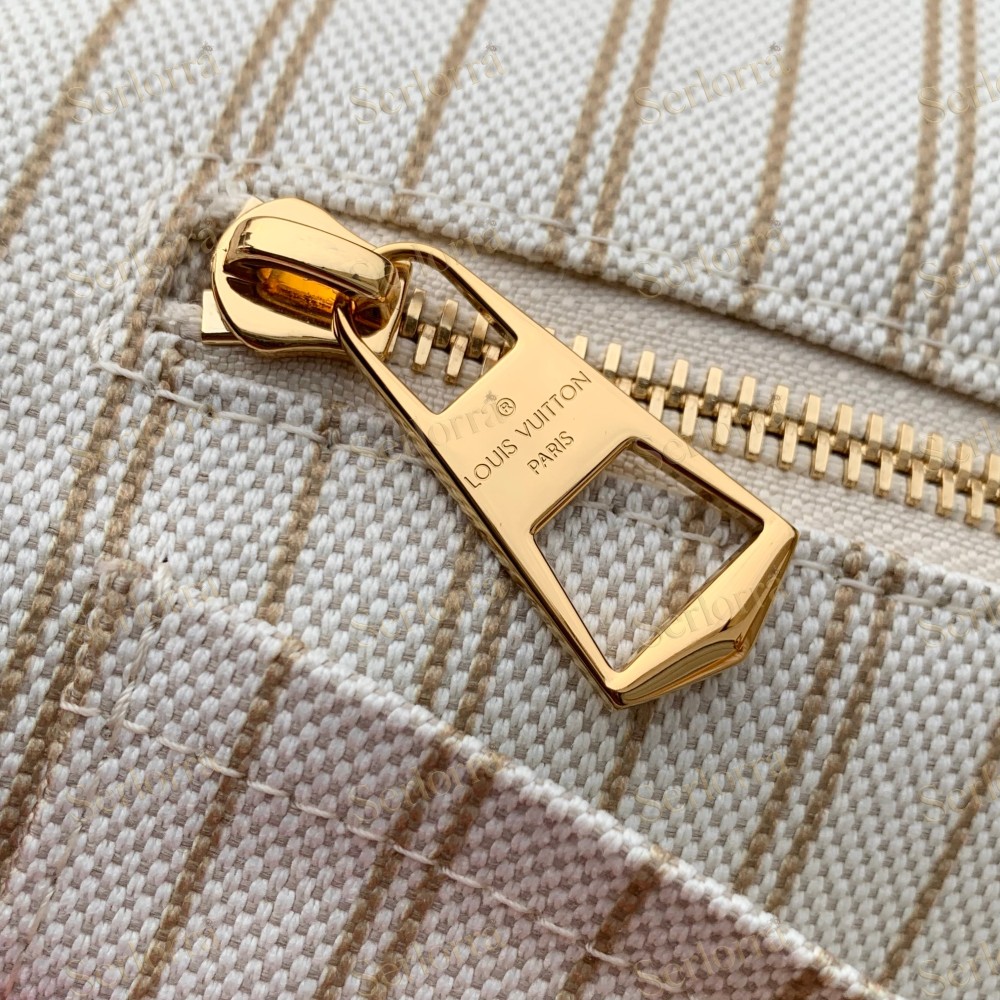 LOUIS VUITTON CARRYALL PM