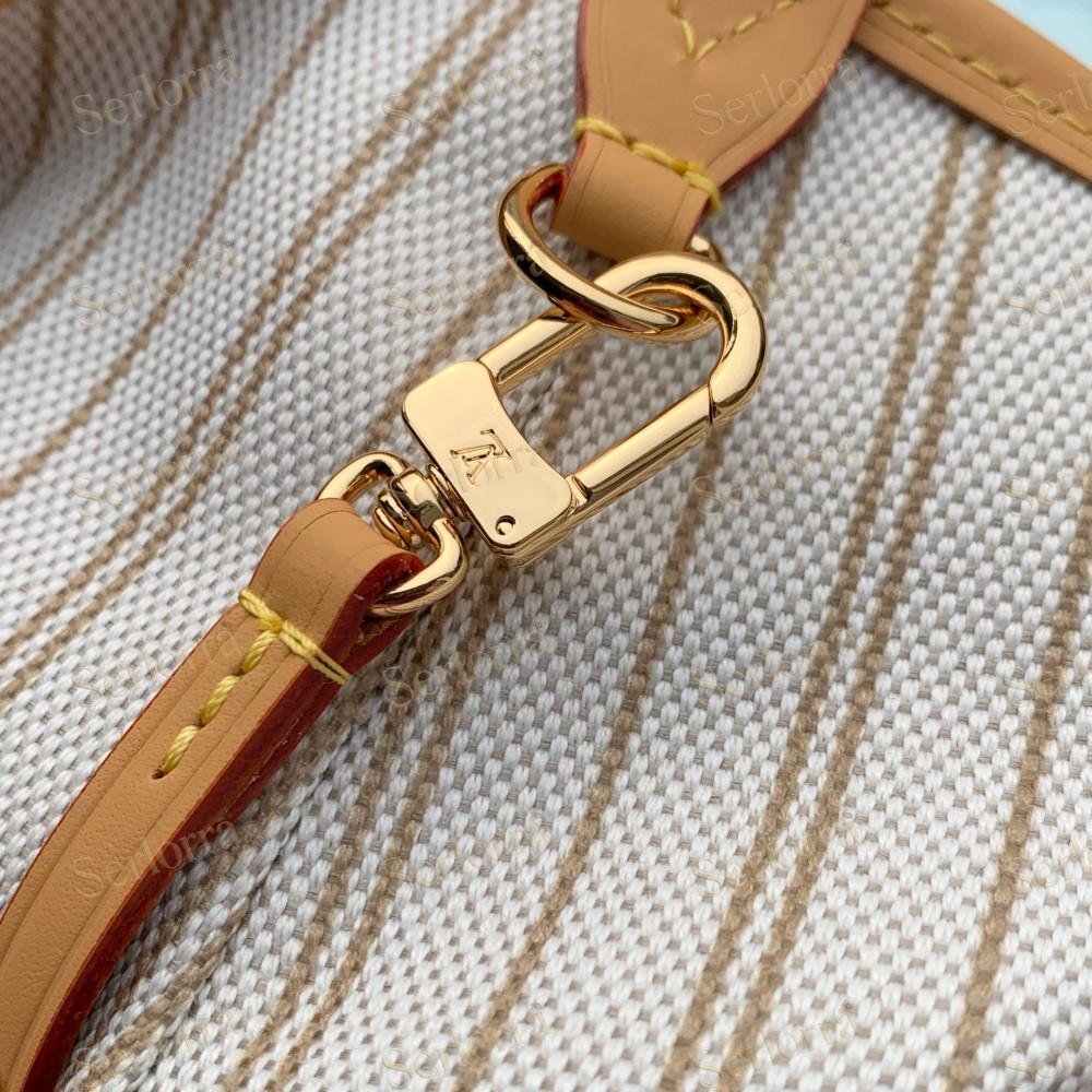 LOUIS VUITTON CARRYALL PM