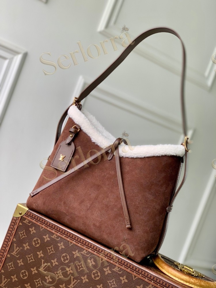 LOUIS VUITTON CARRYALL PM