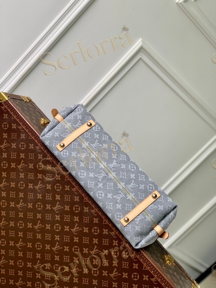 LOUIS VUITTON CARRYALL MM