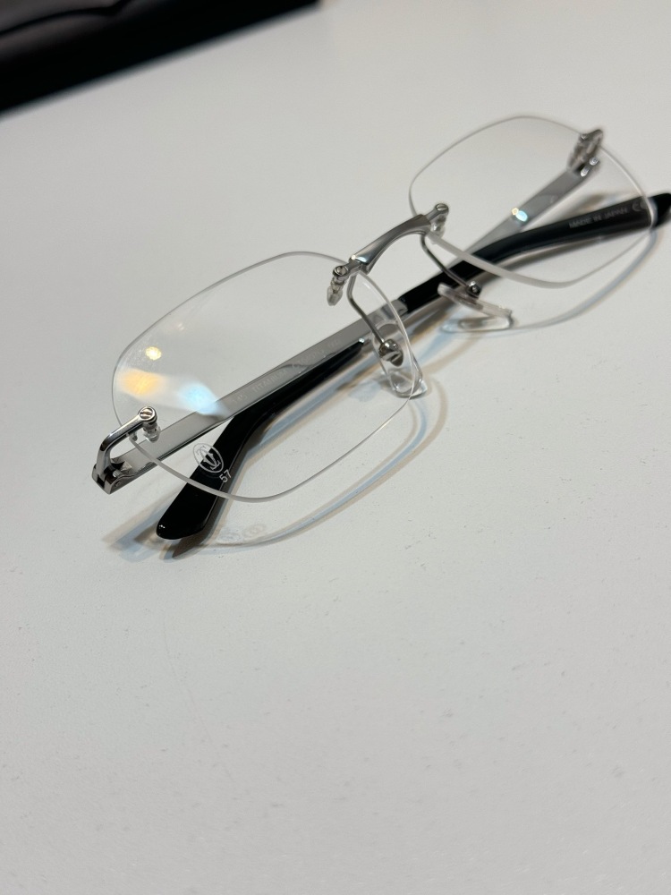 CARTIER GLASSES