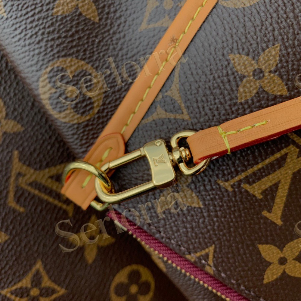 LOUIS VUITTON CARRYALL PM