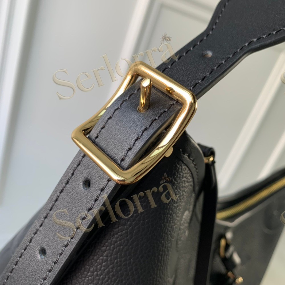 LOUIS VUITTON CARRYALL MM