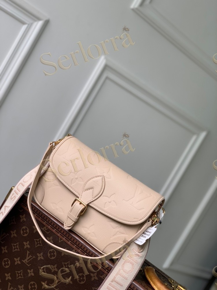LOUIS VUITTON DIANE