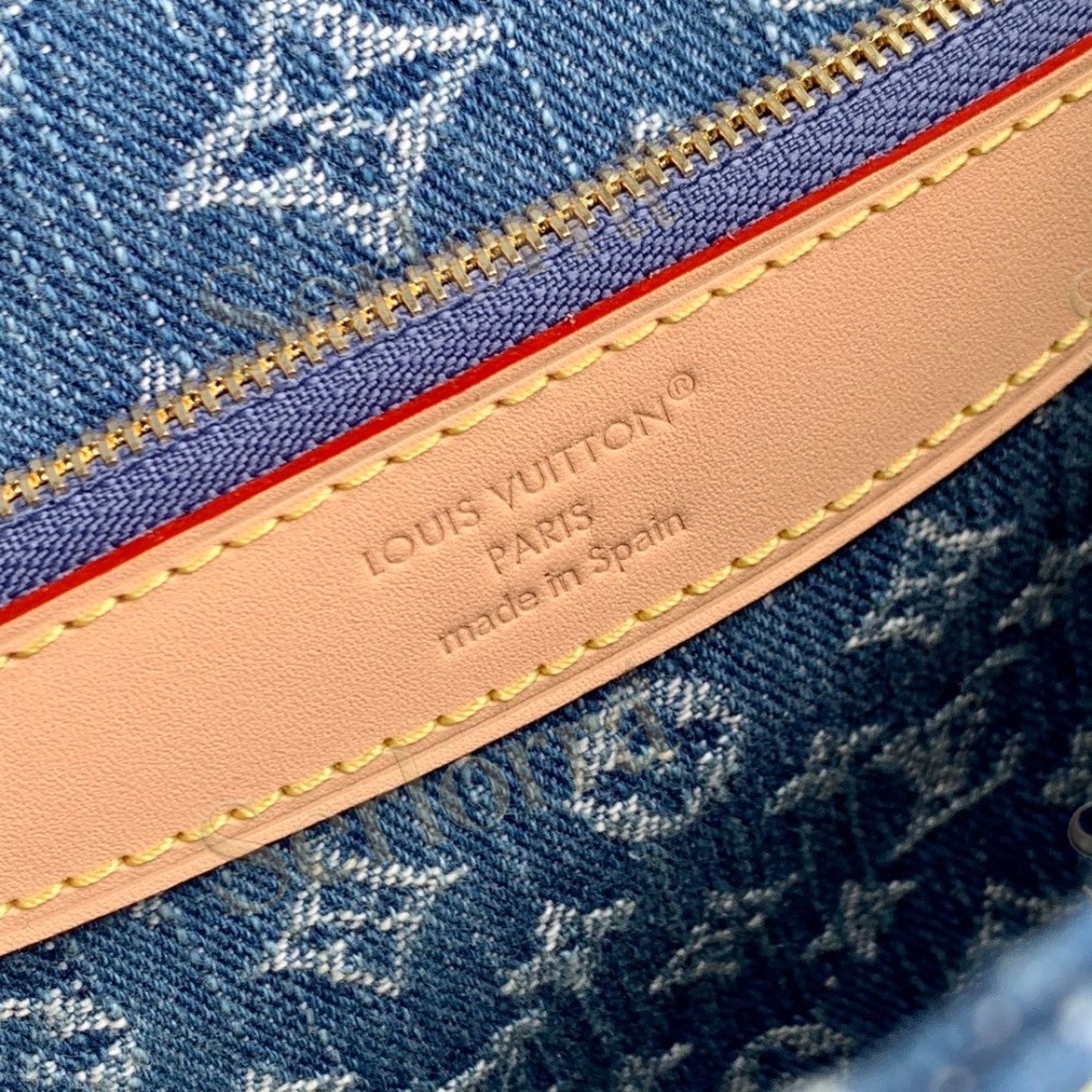 LOUIS VUITTON DIANE BAG