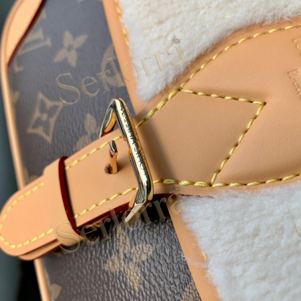 LOUIS VUITTON DIANE