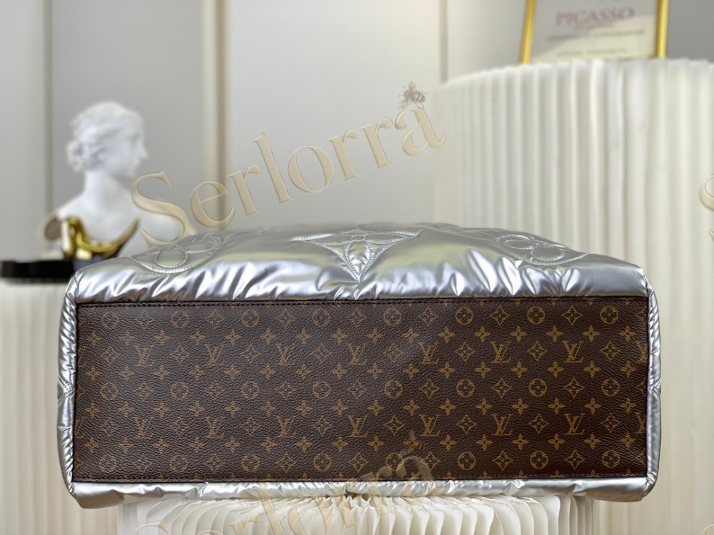 LOUIS VUITTON ONTHEGO GM