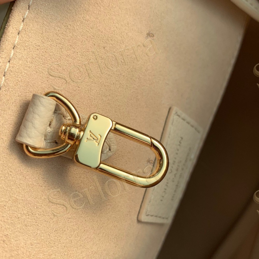 LOUIS VUITTON ONTHEGO MM