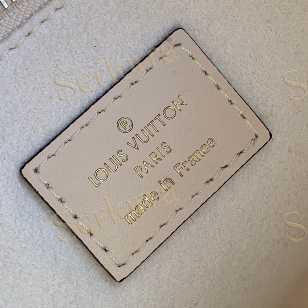 LOUIS VUITTON ONTHEGO PM