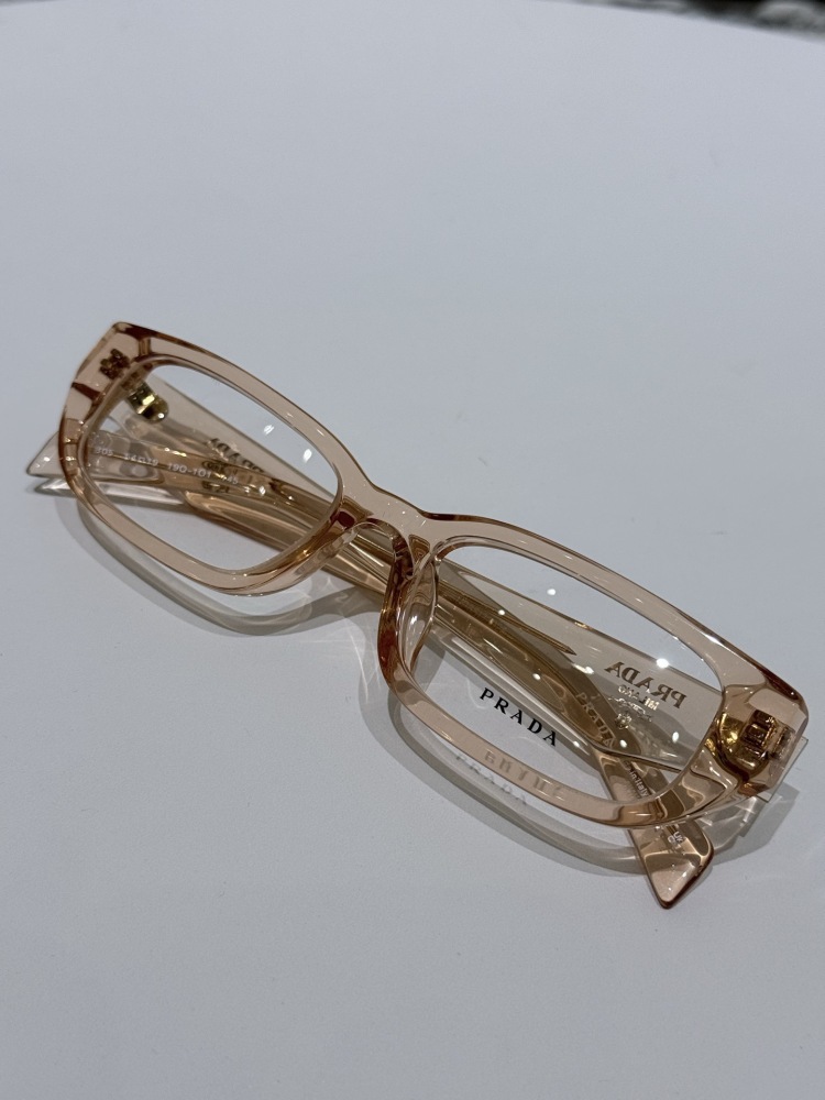 PRADA GLASSES