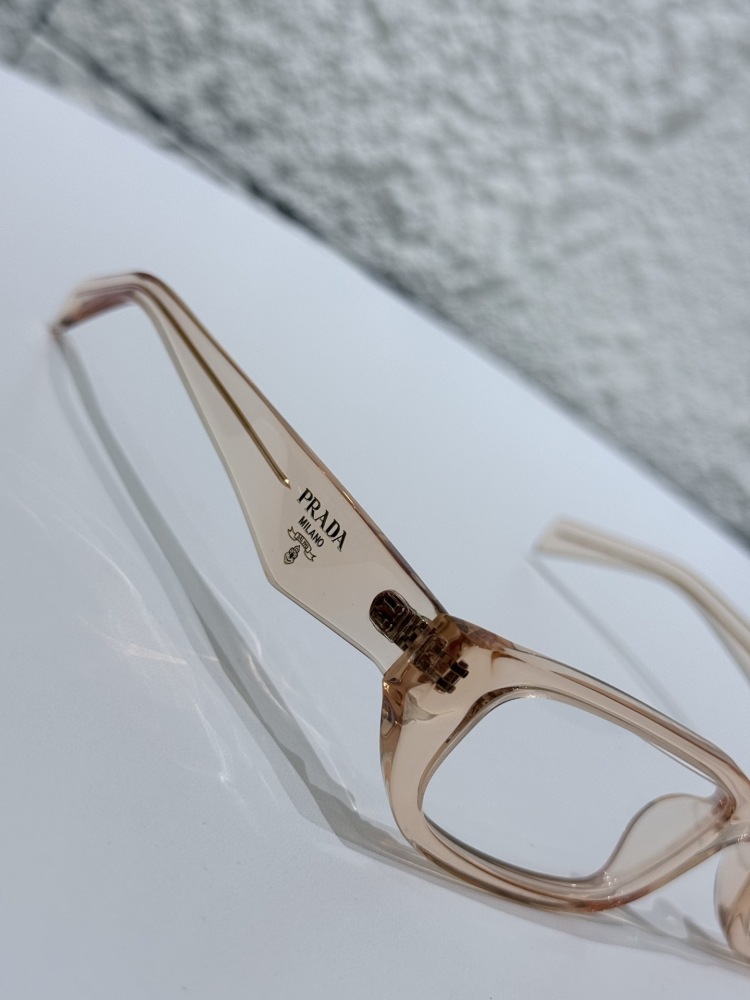 PRADA SUNGLASSES