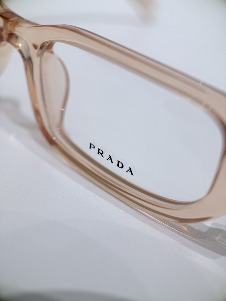 PRADA SUNGLASSES