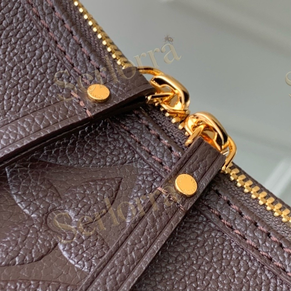 LOUIS VUITTON LOOP HOBO