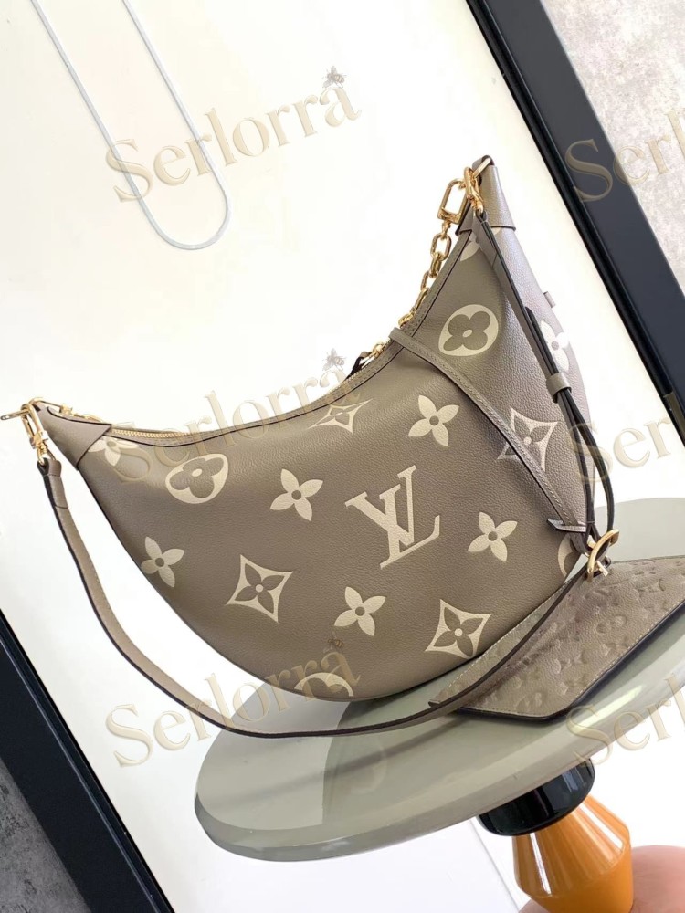 LOUIS VUITTON LOOP HOBO