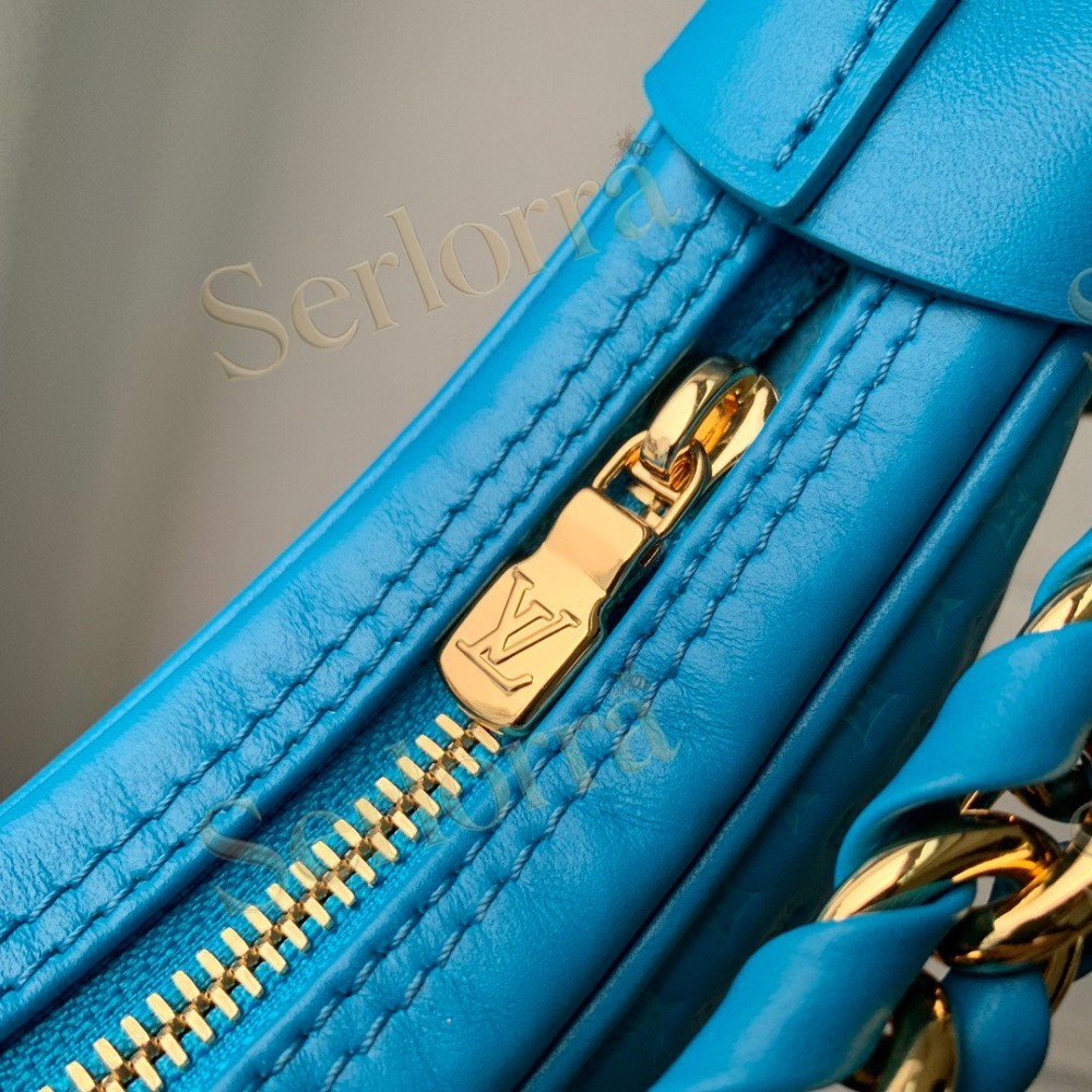 LOUIS VUITTON LOOP