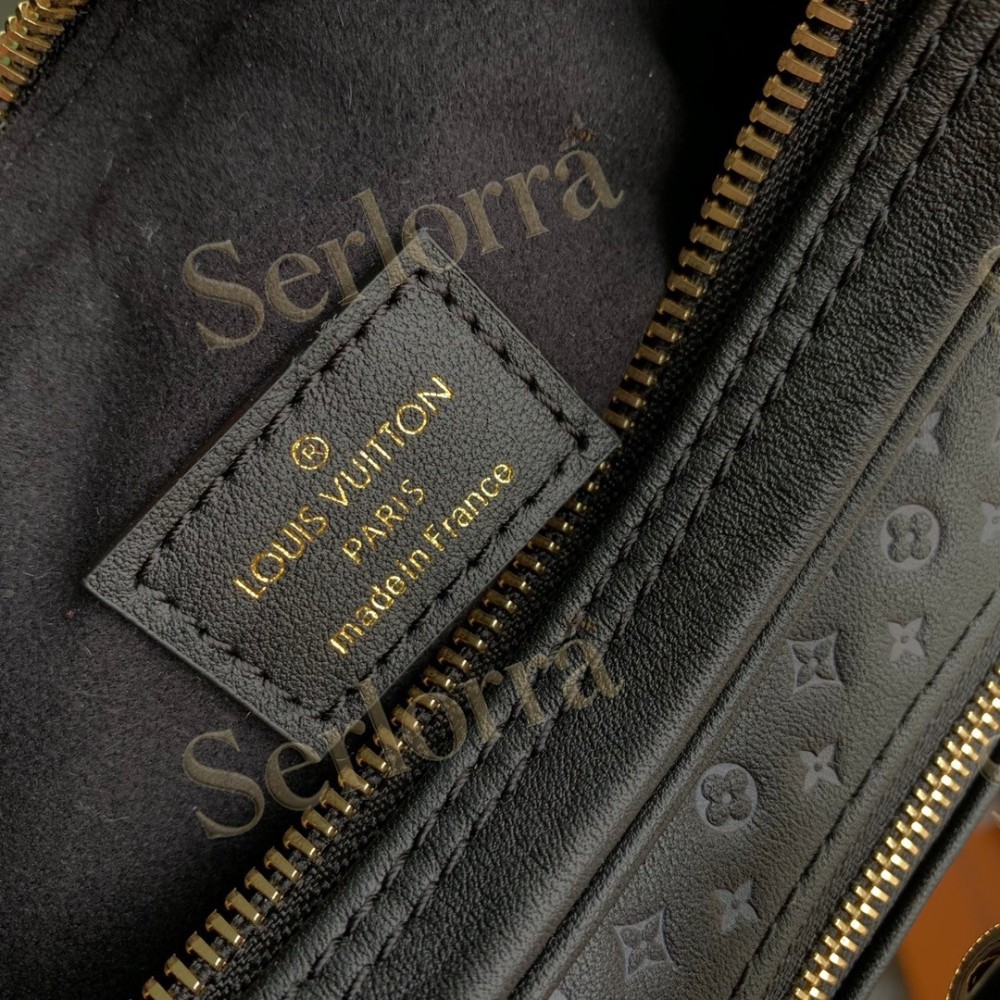 LOUIS VUITTON LOOP