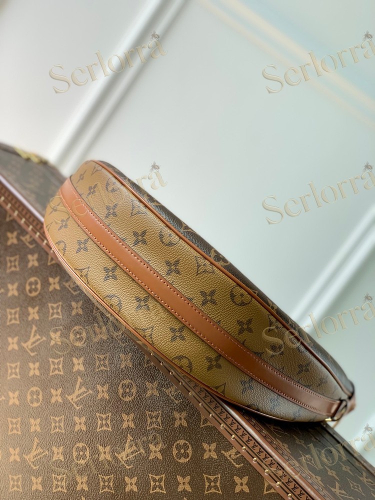 LOUIS VUITTON LOOP HOBO