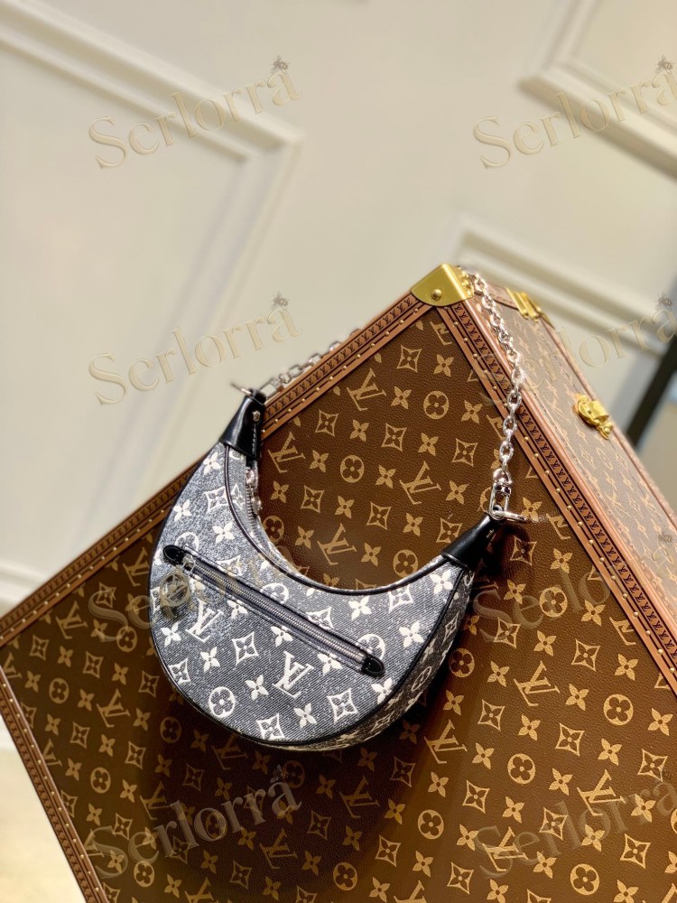 LOUIS VUITTON DENIM LOOP