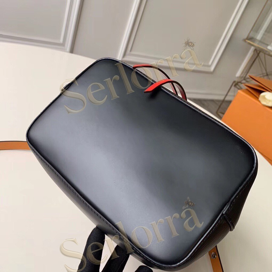 LOUIS VUITTON NÉONOÉ BB