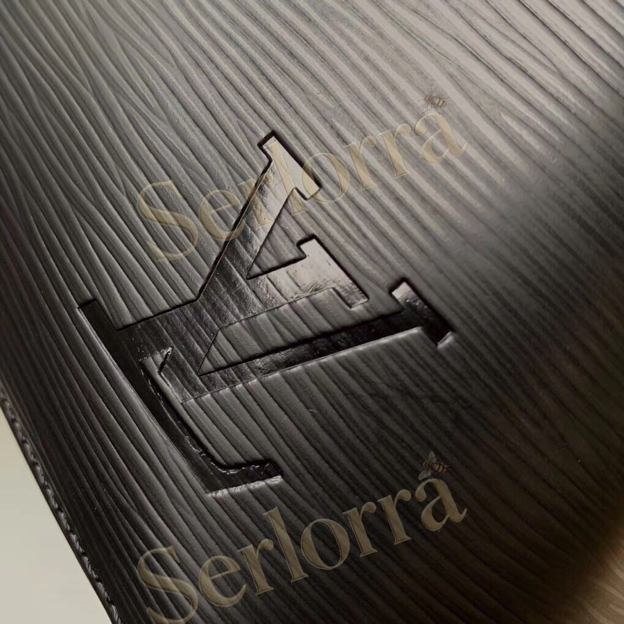 LOUIS VUITTON NÉONOÉ BB