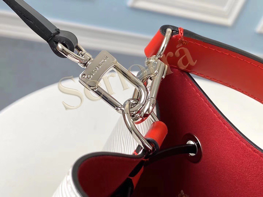 LOUIS VUITTON NÉONOÉ BB