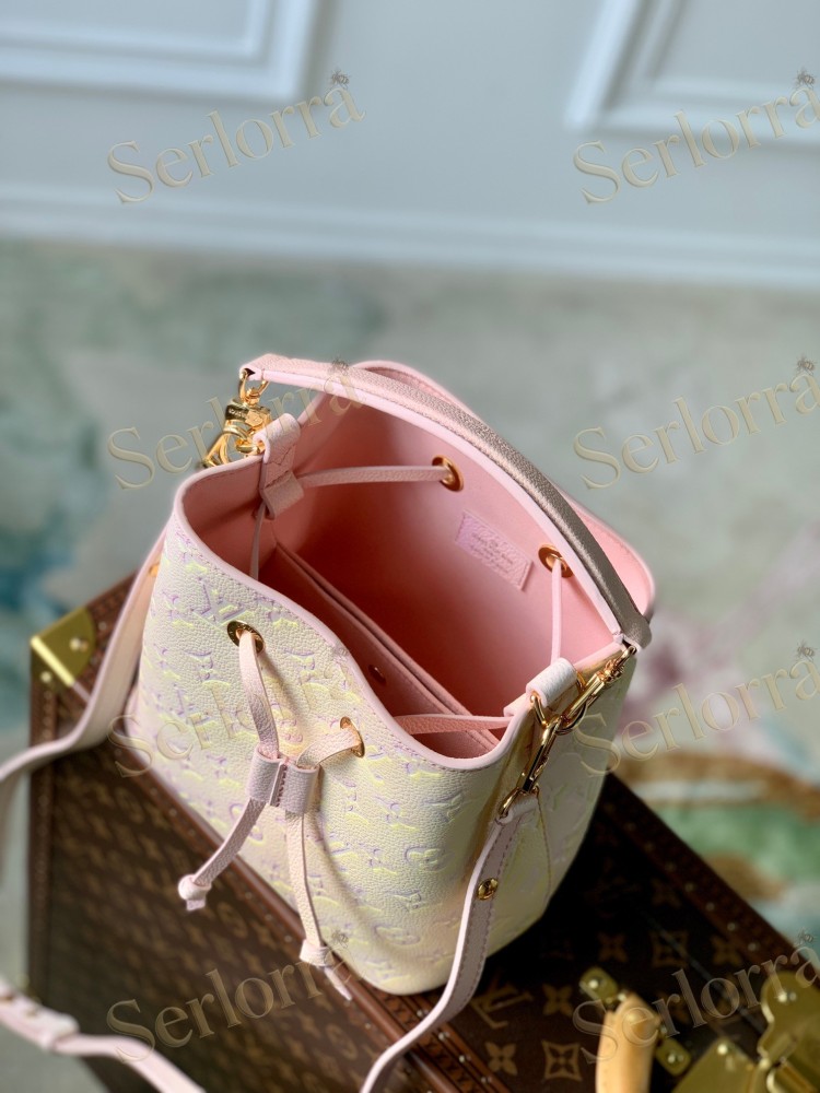 LOUIS VUITTON NÉONOÉ BUCKET BAG BB