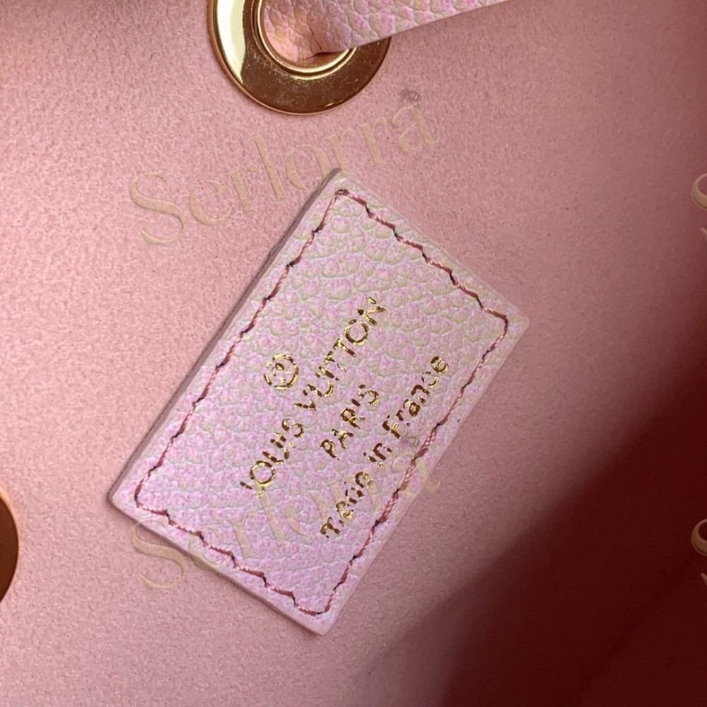 LOUIS VUITTON NÉONOÉ BUCKET BAG BB