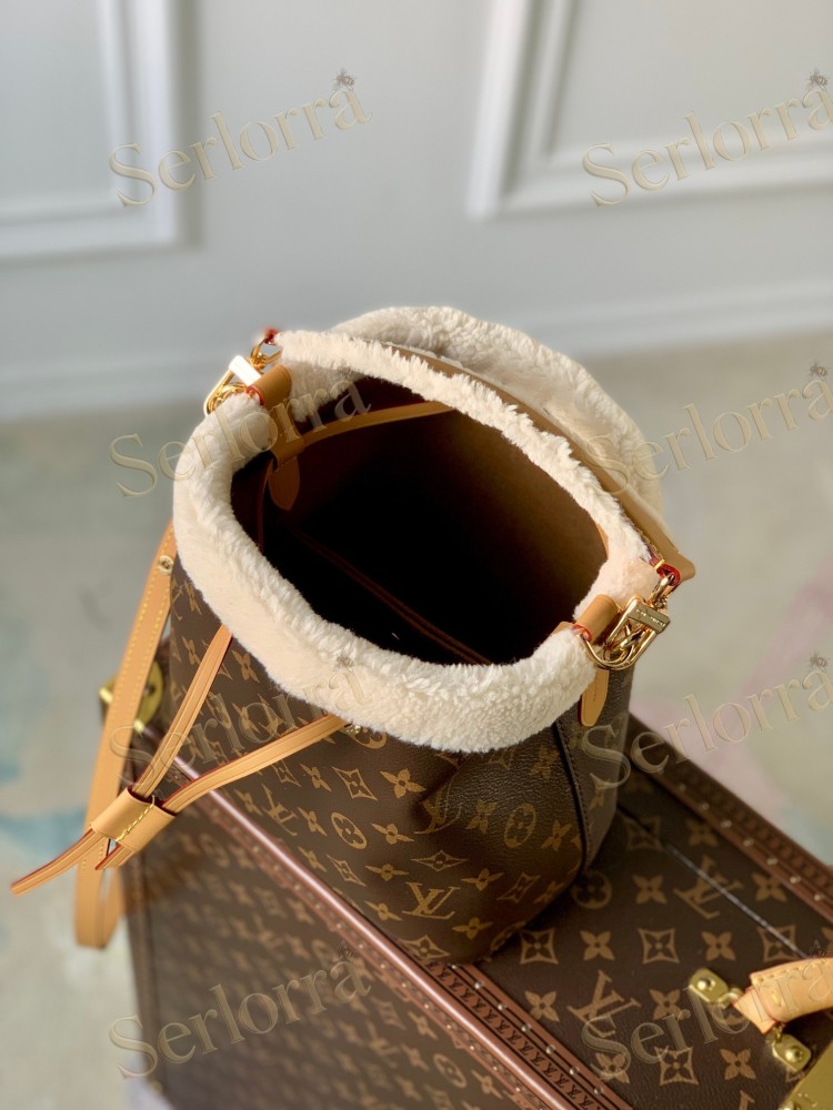 LOUIS VUITTON NÉONOÉ BUCKET BAG BB