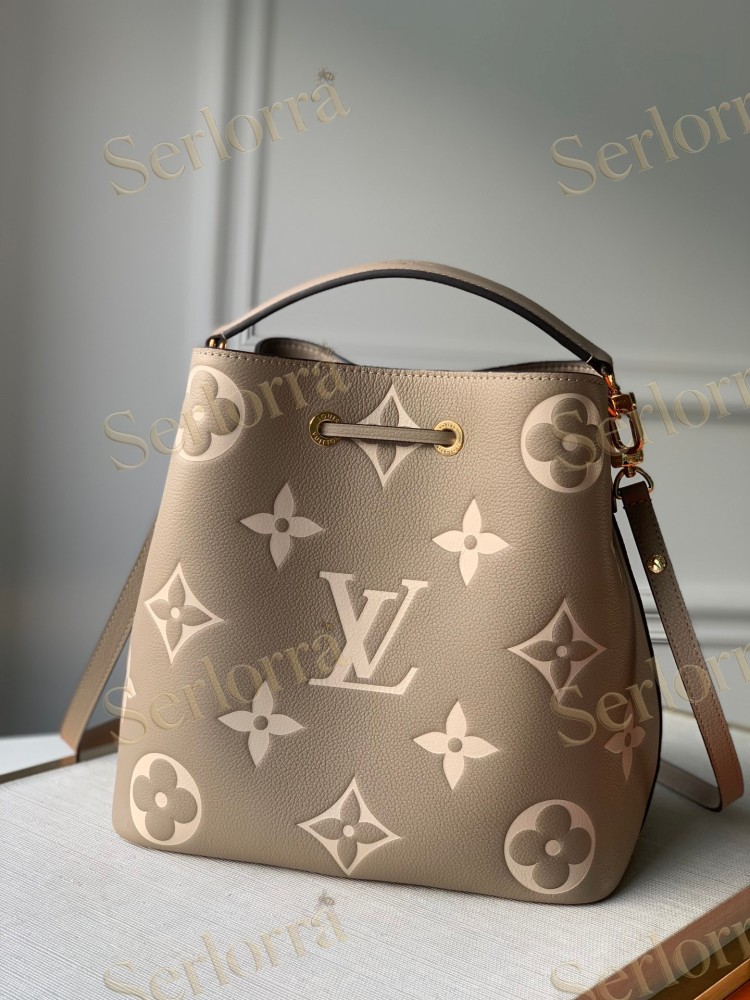 LOUIS VUITTON NÉONOÉ BUCKET BAG MM