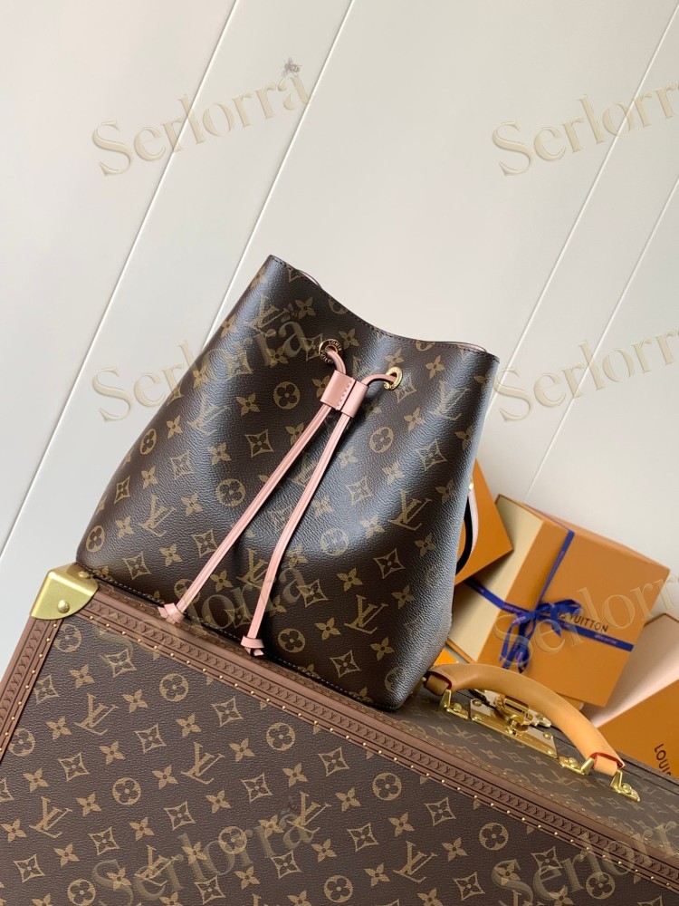 LOUIS VUITTON NÉONOÉ MM