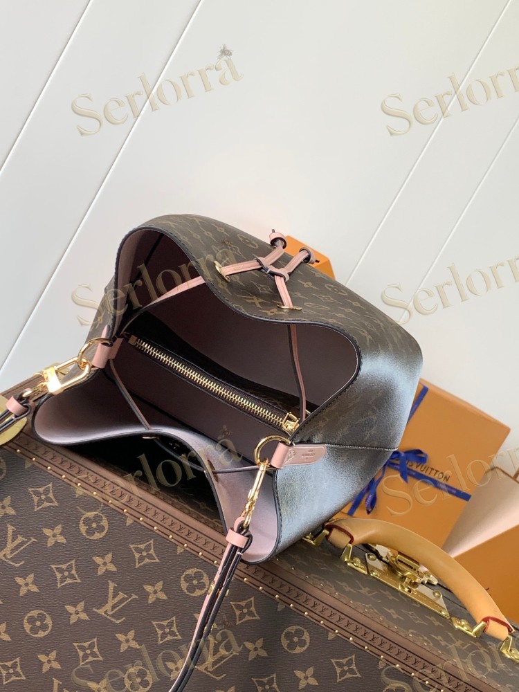 LOUIS VUITTON NÉONOÉ MM