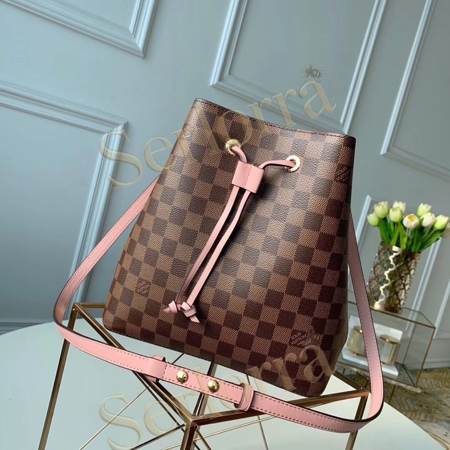 LOUIS VUITTON NÉONOÉ MM