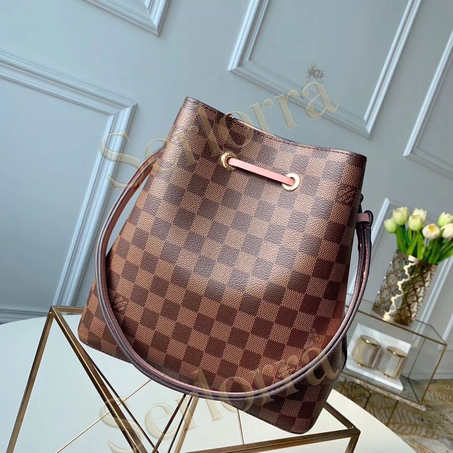 LOUIS VUITTON NÉONOÉ MM
