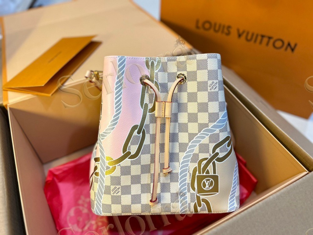 LOUIS VUITTON NÉONOÉ MM