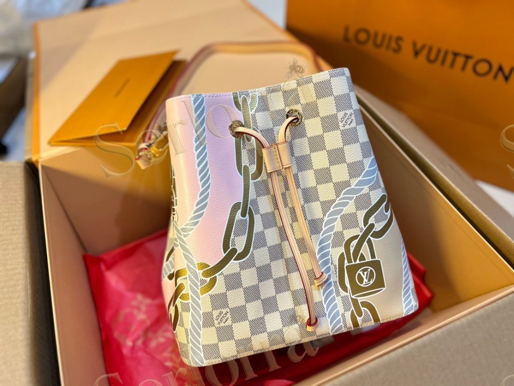 LOUIS VUITTON NÉONOÉ MM