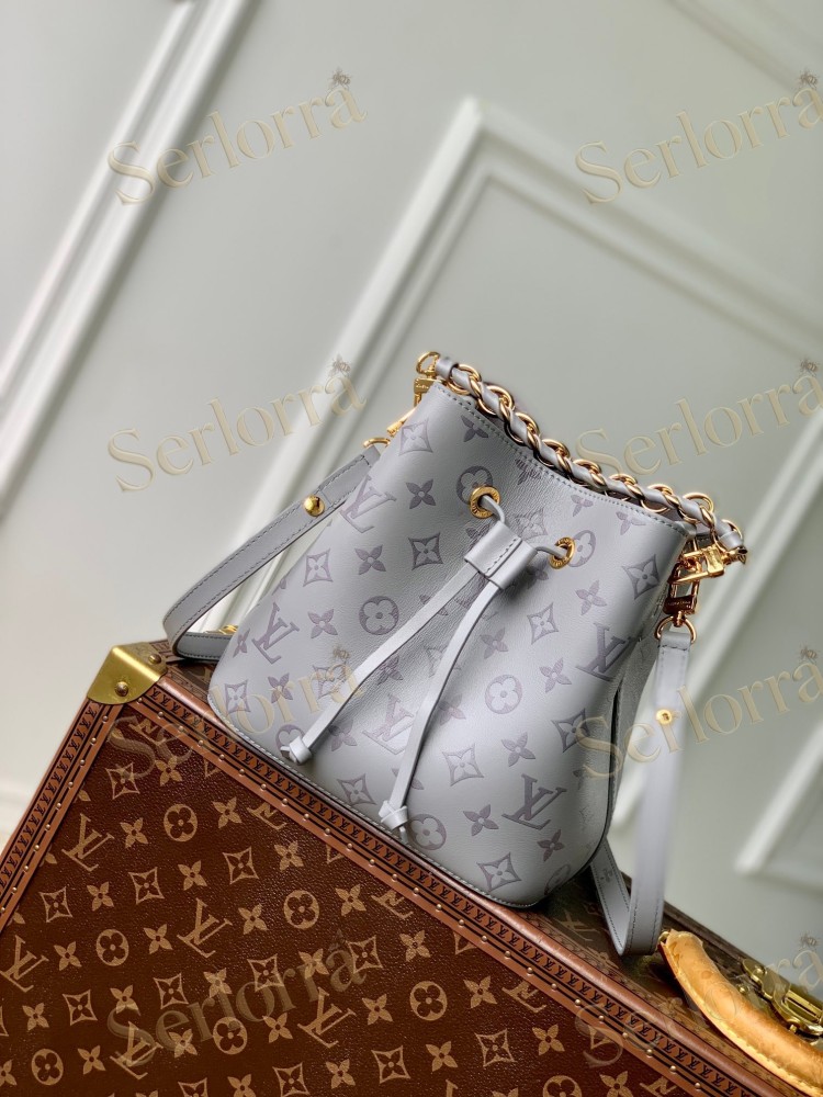 LOUIS VUITTON NÉONOÉ BB
