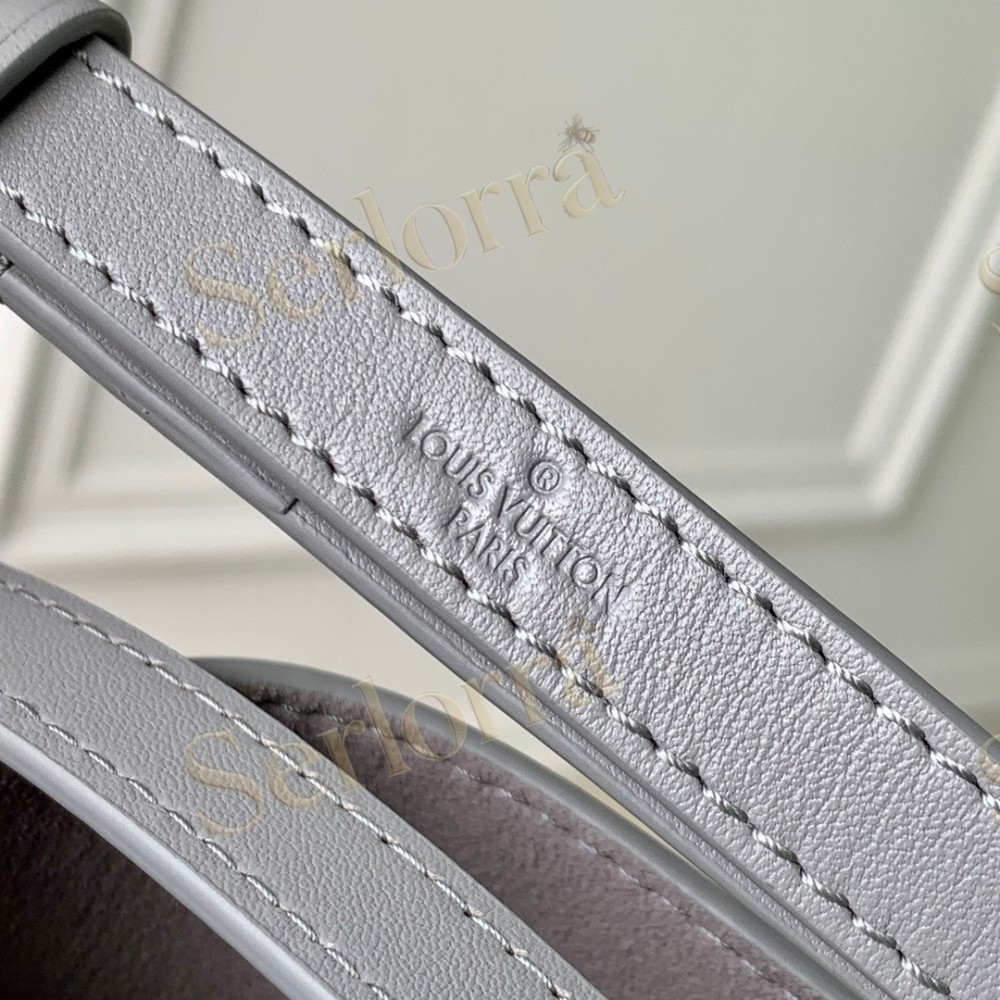 LOUIS VUITTON NÉONOÉ BB