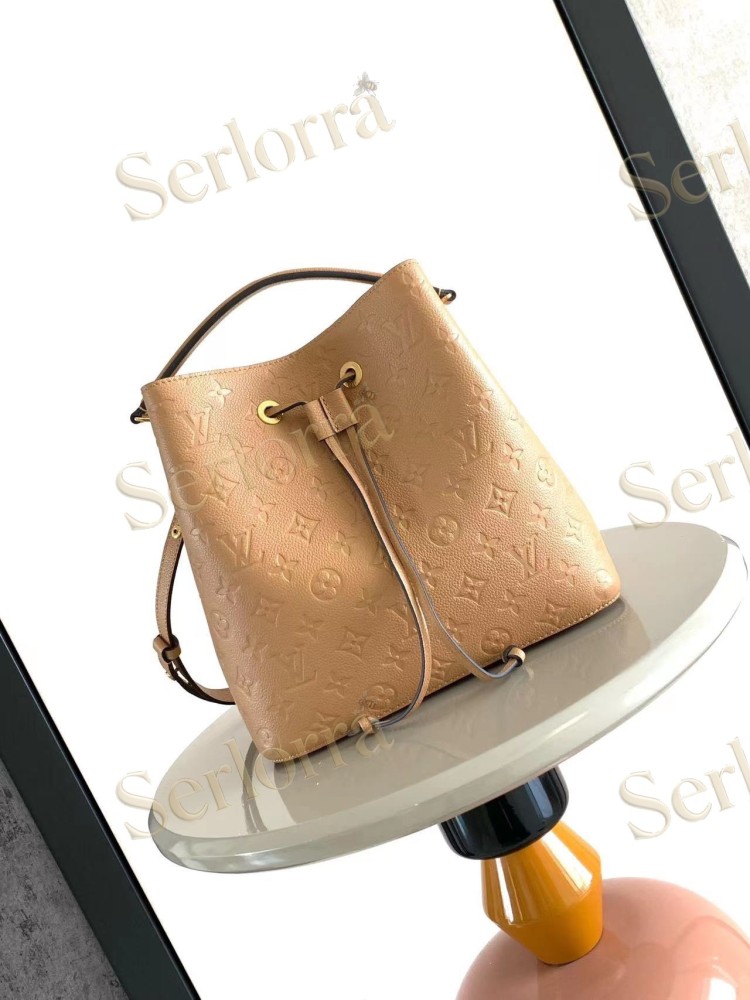 LOUIS VUITTON NÉONOÉ MM