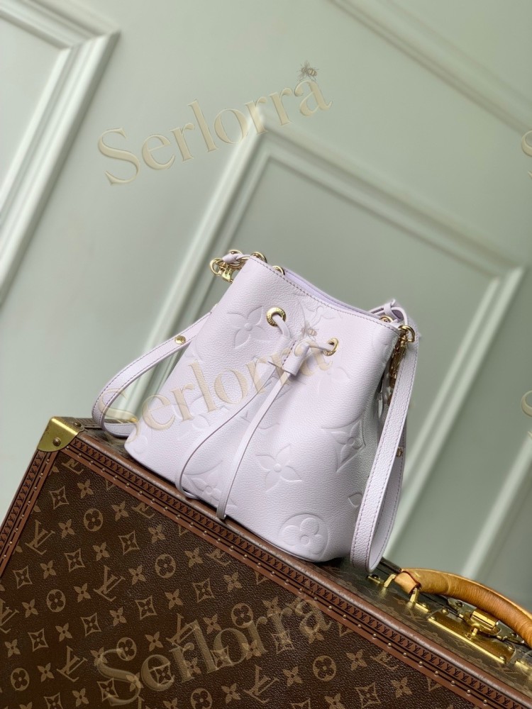 LOUIS VUITTON NÉONOÉ BB
