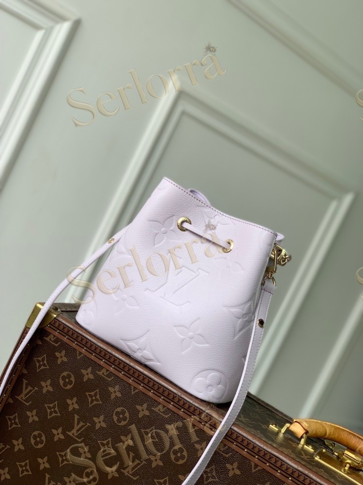 LOUIS VUITTON NÉONOÉ BB