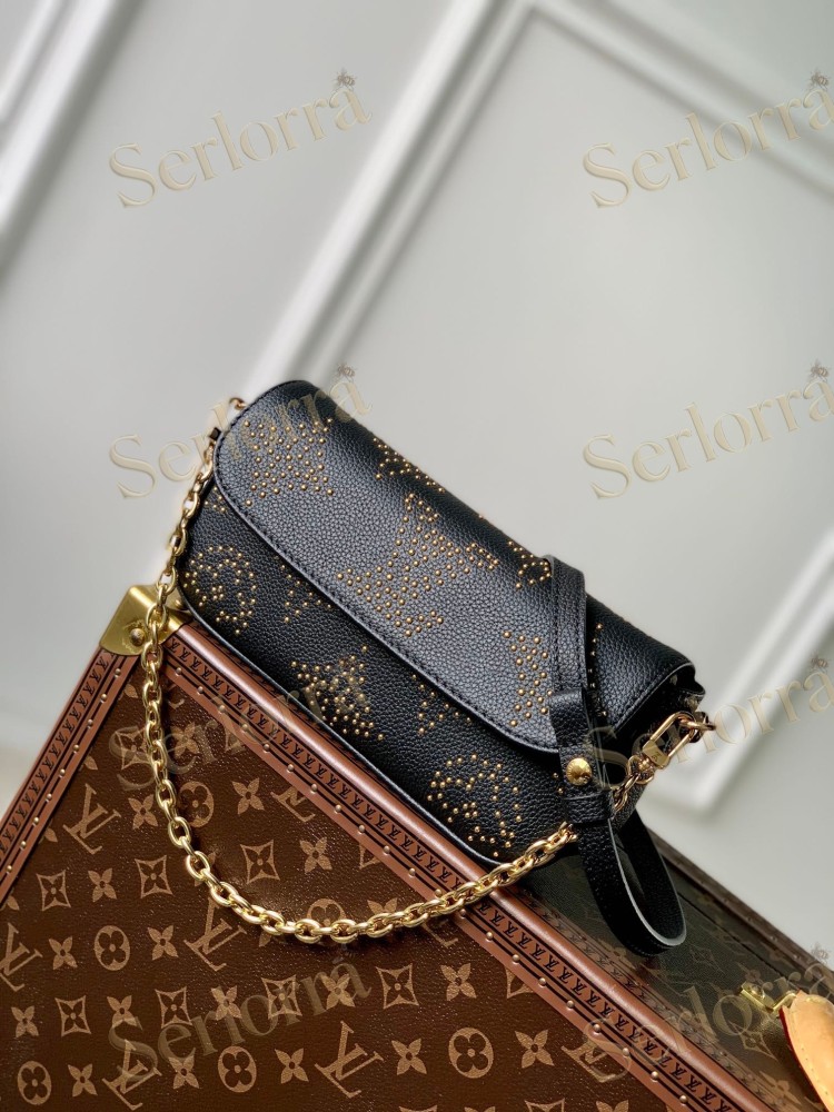 LOUIS VUITTON WALLET ON CHAIN IVY