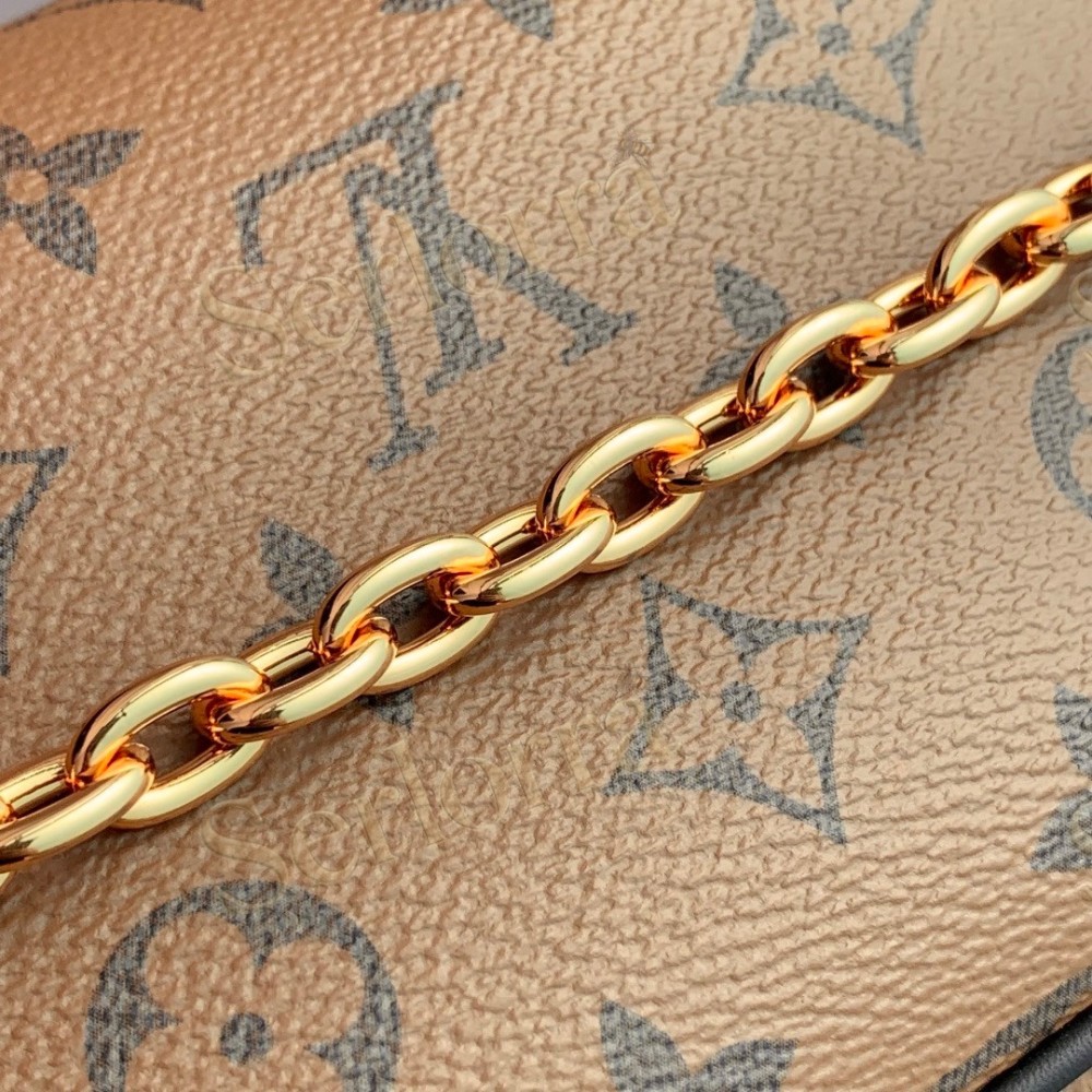 LOUIS VUITTON WALLET ON CHAIN IVY