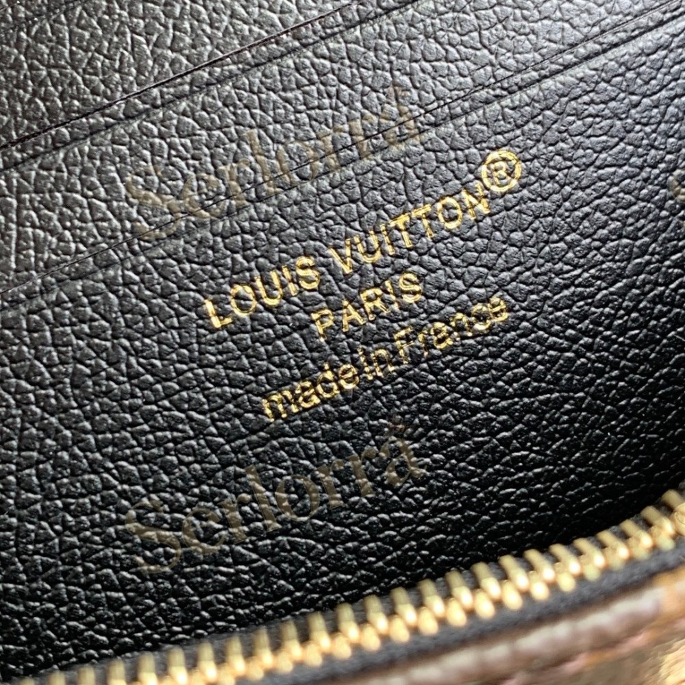 LOUIS VUITTON WALLET ON CHAIN IVY