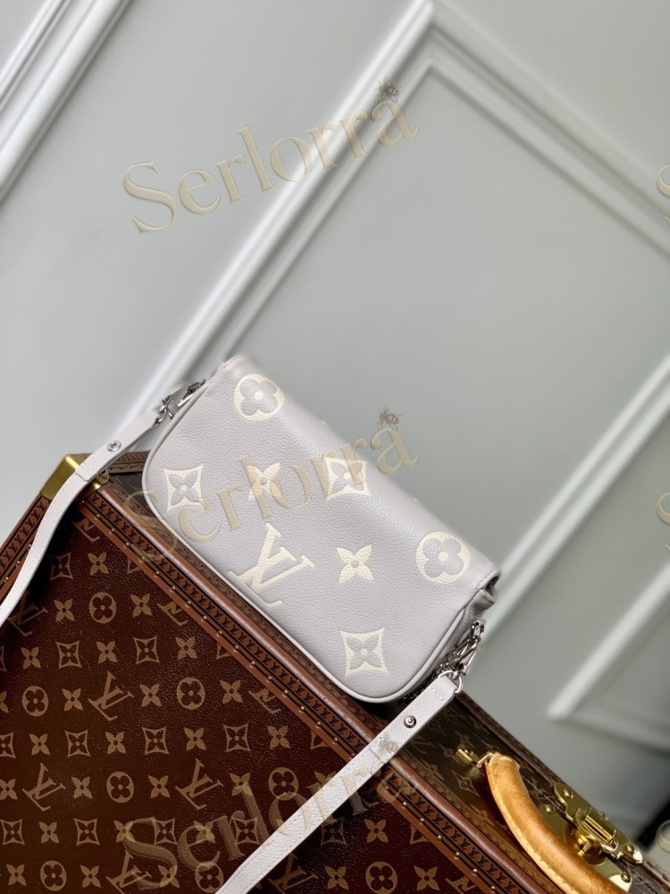 LOUIS VUITTON WALLET ON CHAIN IVY