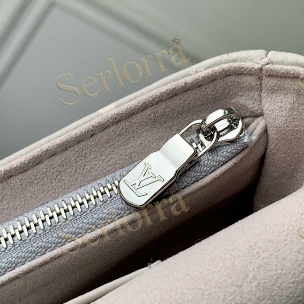 LOUIS VUITTON WALLET ON CHAIN IVY