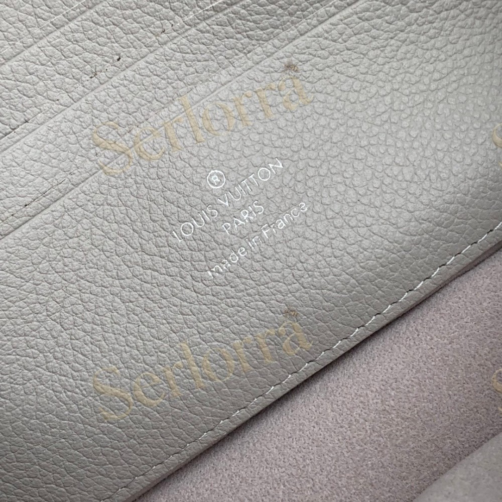 LOUIS VUITTON WALLET ON CHAIN IVY