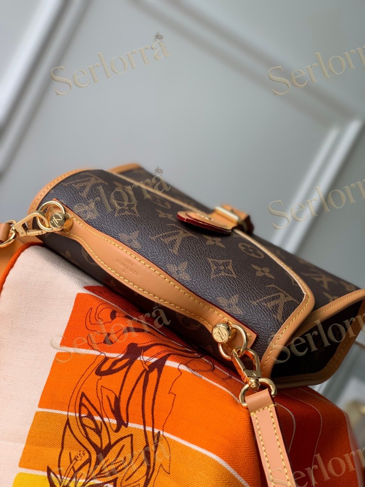 LOUIS VUITTON IVY HANDBAG MONOGRAM CANVAS
