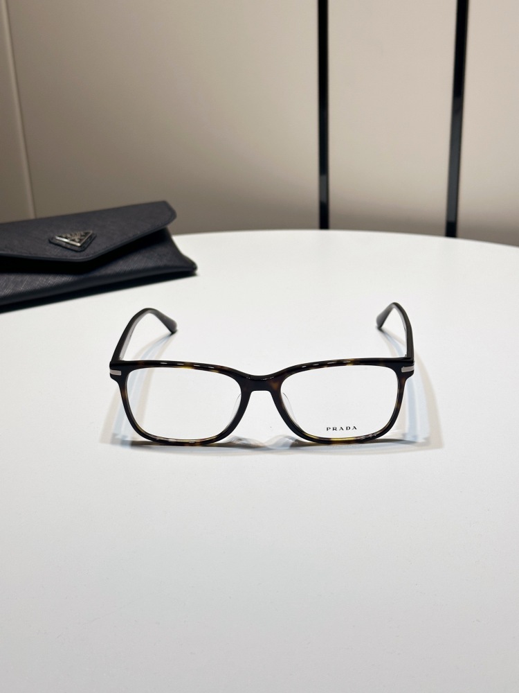 PRADA SUNGLASSES