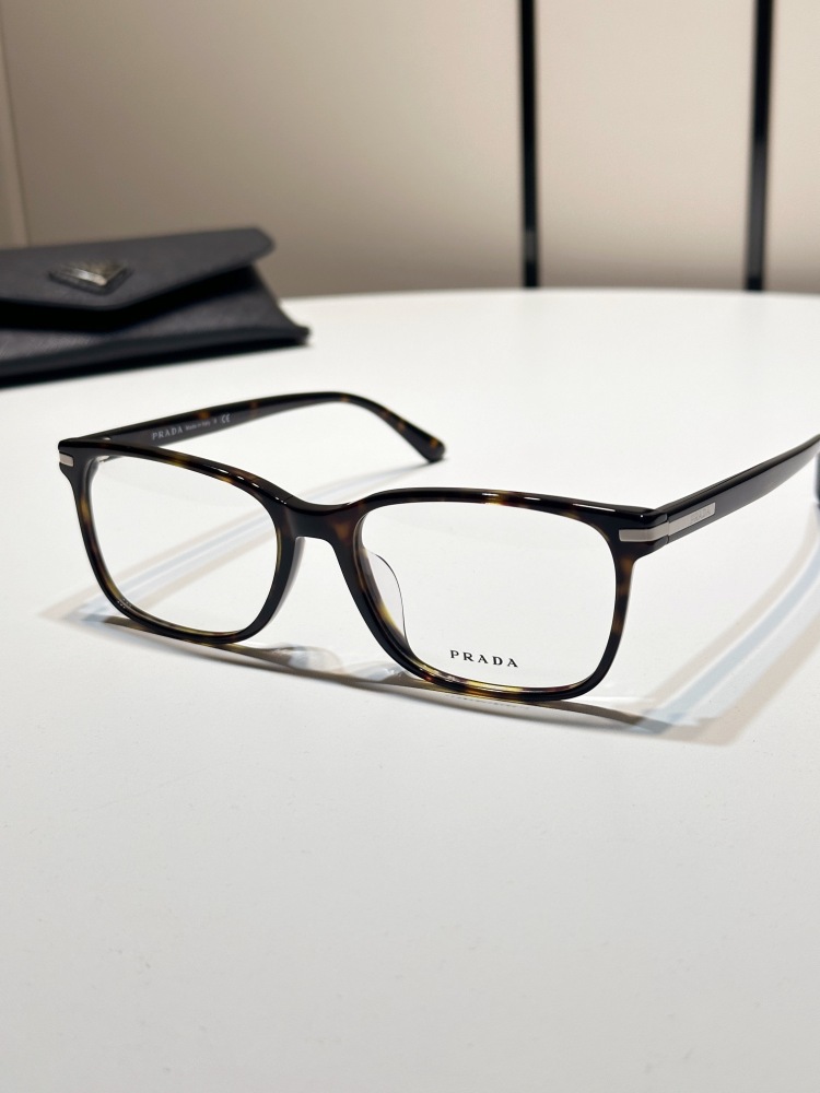 PRADA SUNGLASSES