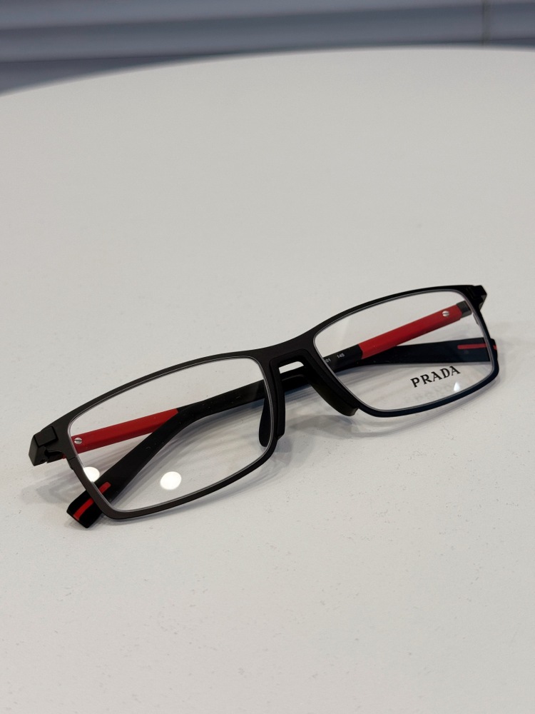 PRADA SUNGLASSES